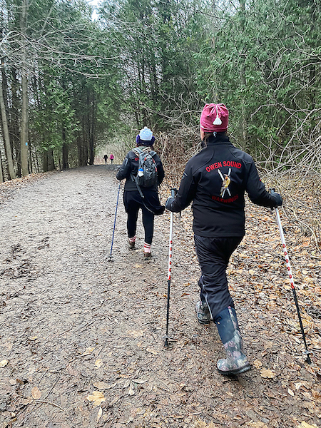 Hikers on trail in Owen Sound